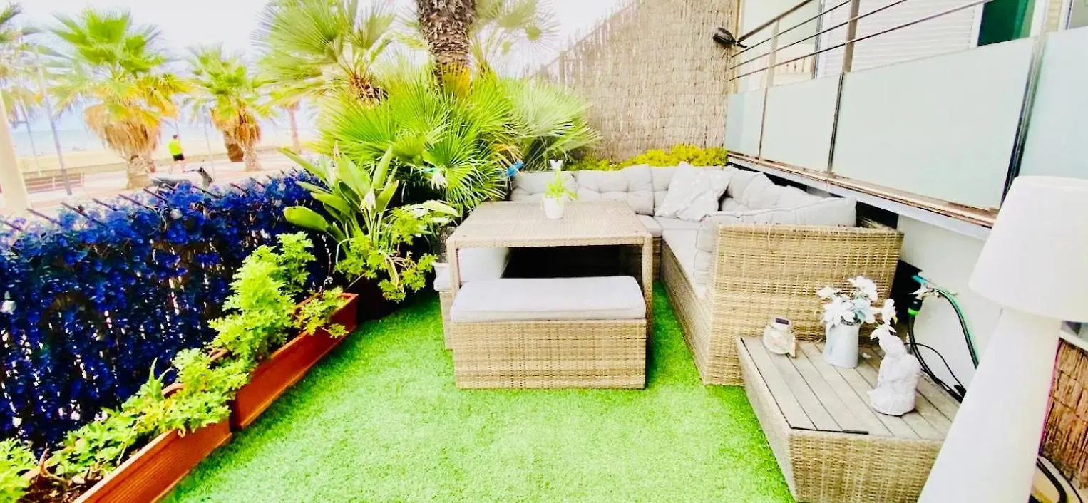 Frente A Mar Salida Directa Playa Solo 30M Agua Apartment Cubelles Spain